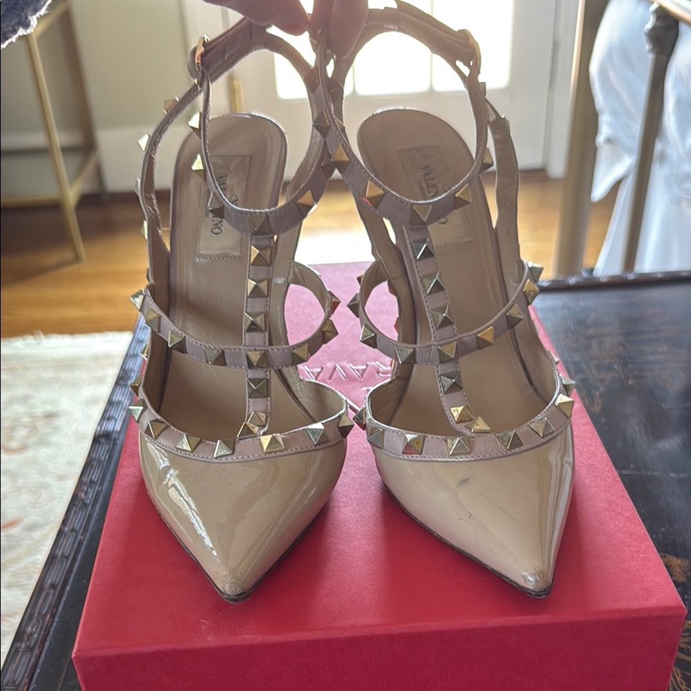 Valentino patent rockstud caged pumps 100mm EU 37.5 / US 7.5 w box